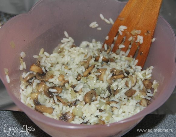 Рис и грибы соединить.