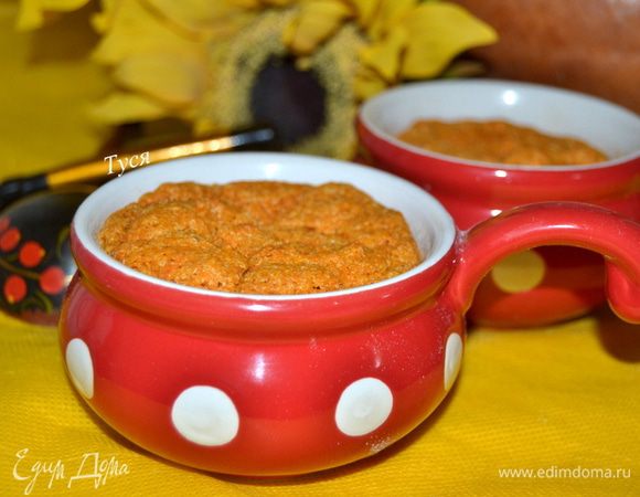 Выпекать в разогретой духовке  при 150гр минут 40-50 Готовый пудинг хорошо поднимется,при остывании может немного опасть,но структура пышности и воздушности сохраняется.Подавать теплым,при желании посыпать сахарной пудрой.