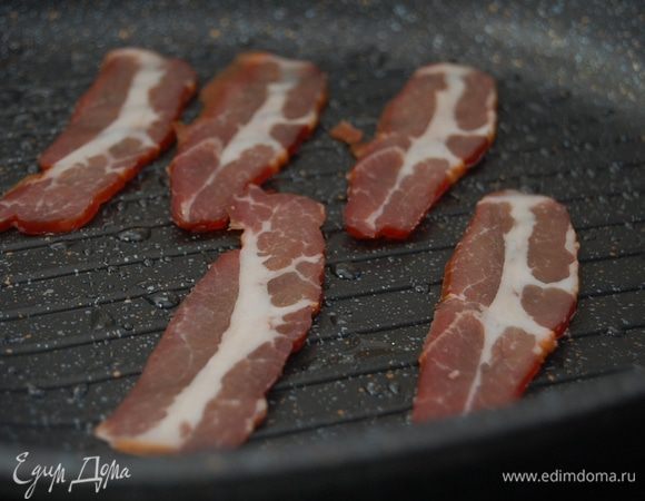Бекон обжарить