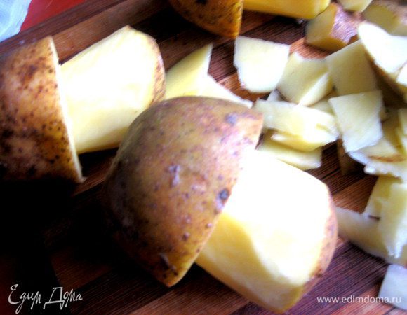 А затем потщательнее выравниваем,не трогая низ!