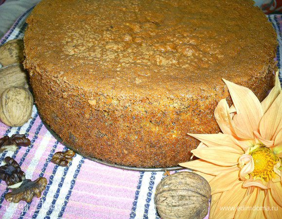 Даем бисквиту остыть в форме, вынимаем его полностью остывшим. Приятного аппетита!