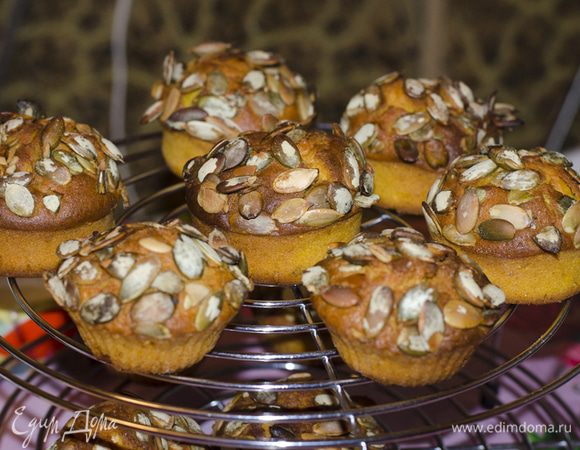 Остудить на решетке.Приятного аппетита!