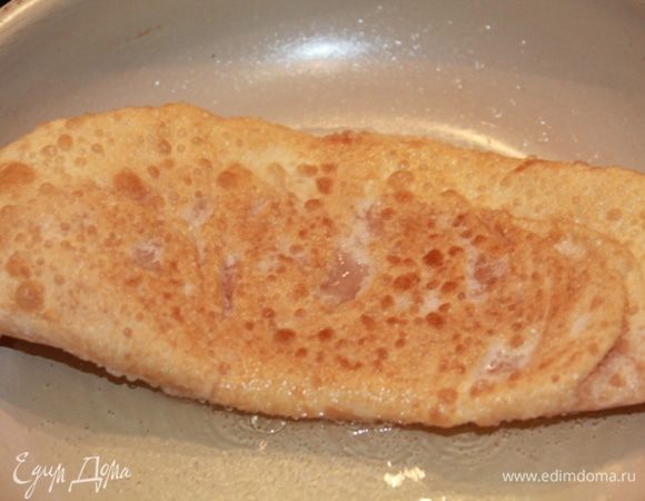 Обжарить на масле с двух сторон.