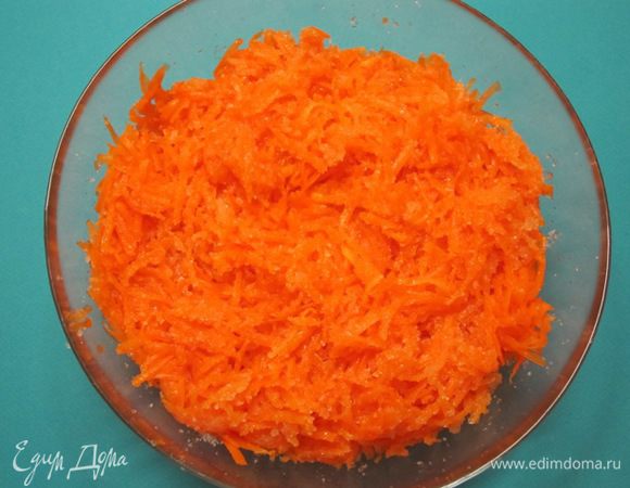 Перемешать. Оставить на 30 минут.