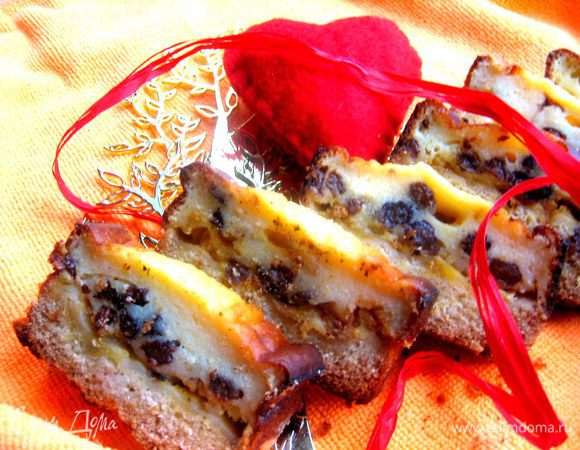 Сочетание песочного теста в ватрушке самое вкусное!!! Оставшиеся 600 г теста убрала под плёнку в холодильник на ночь,а затем испекла печенье для "битвы")))