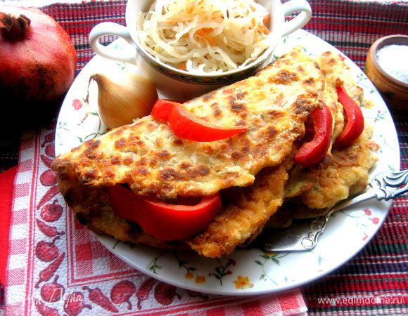 И завернуть горяченькие отбивнушки в домашние лепёшки и так кушать))) Рядом подать квашеную капустку...Оооочень вкусно!!!