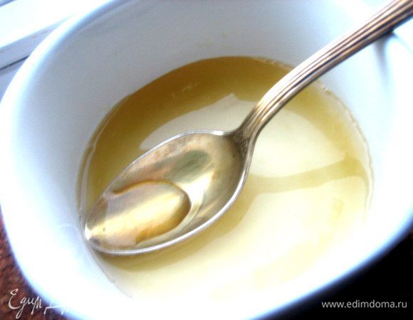 Желатин распускаем на водяной бане.