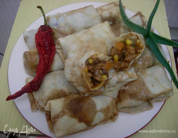 На каждый блин положить начинку, свернуть конвертиком. Когда полностью остынут - заморозить.