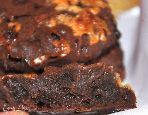 Разломила!  Приятного чаепития!