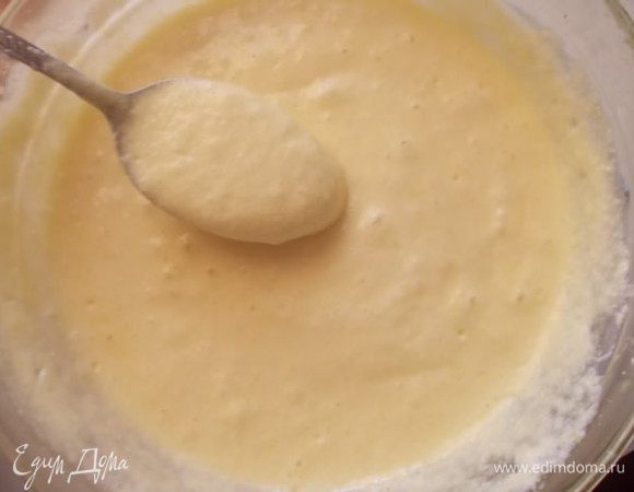 Тесто получится жидким, но так и должно быть.