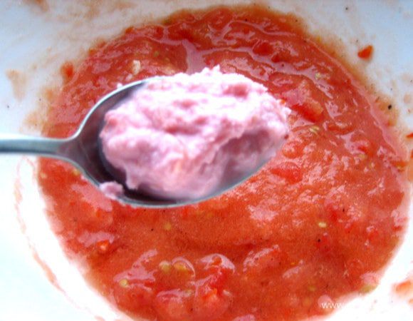 Добавить ложку с горкой готового хрена (у меня хрен с клюквой, чуть кисленький).