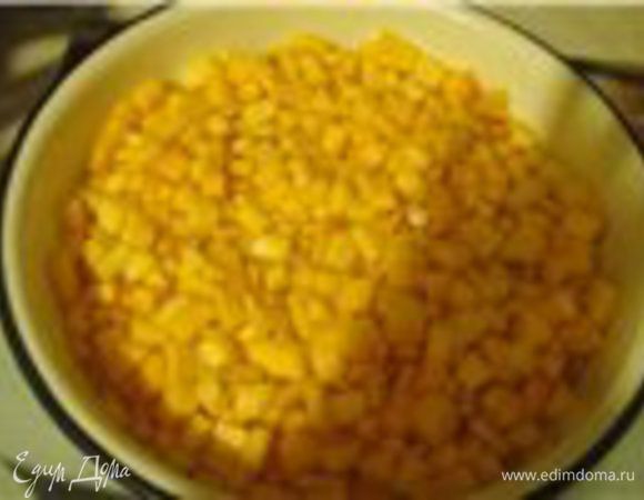 Ставим таз с тыквой на слабый огонь доводим до кипения (не забываем мешать).