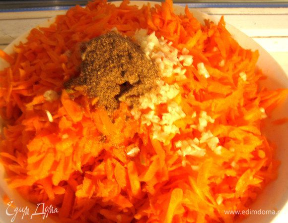 Зёрна кориандра растолочь...Если порошком,то не полную ложку...Сначала пробуйте поменьше,если первый раз!