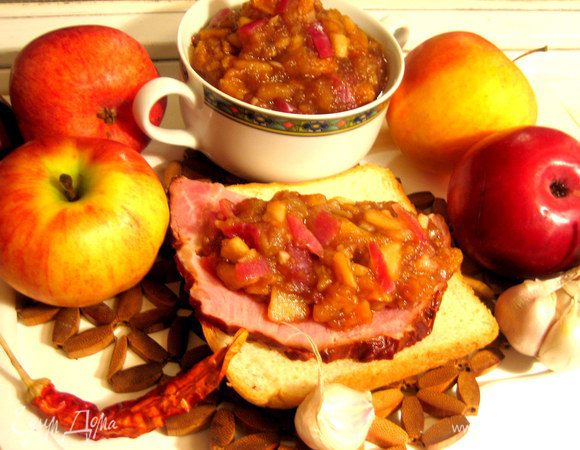 Из половины рецепта получилась вот такая бульонная кружечка чатни+на бутере)))