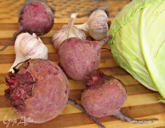 Подготовить, помыть овощи.