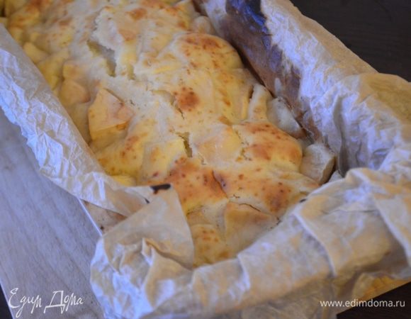 Выпекать при 180 гр 25 минут, затем полуготовый кекс достать.