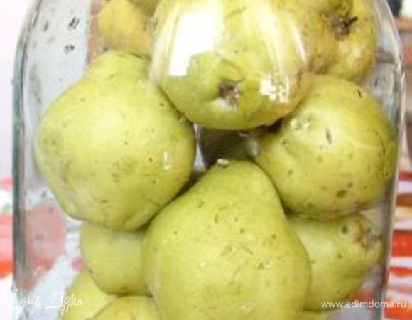 Наполнить грушами банку (чтобы определить нужное количество).