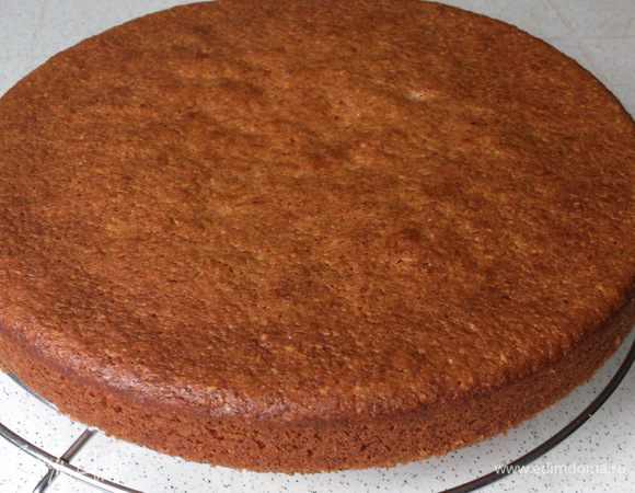 Остудить на решетке.