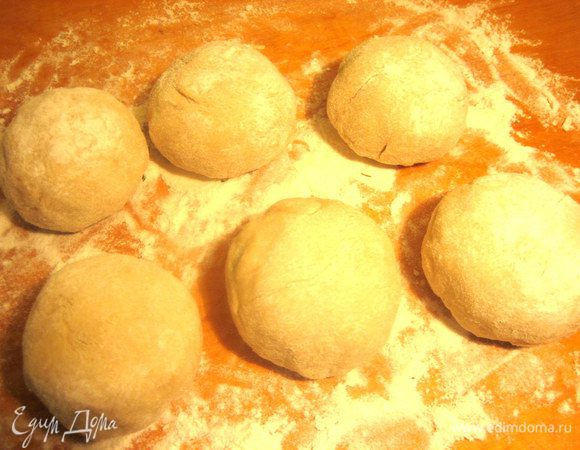 Переворачиваем защипом вниз.