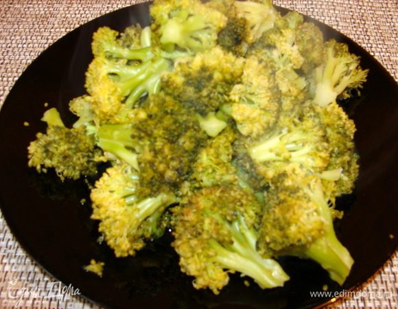 Вынуть, бульон оставить. Измельчить в блендере.