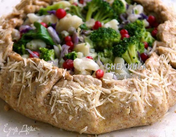 По желанию можно присыпать сверху тесто натёртым твёрдым сыром. 