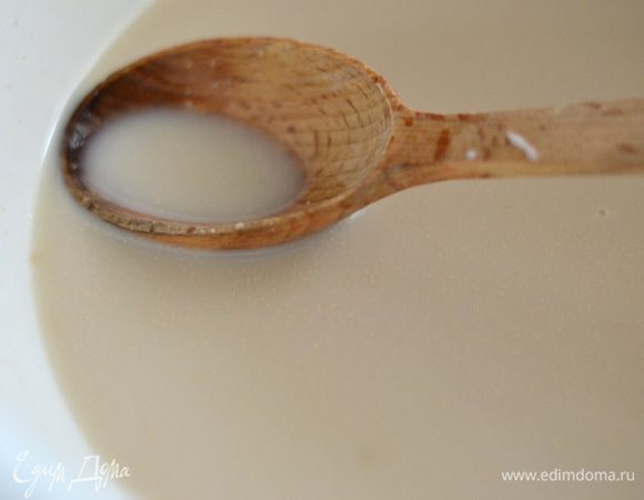 перемешать до растворения ингредиентов.