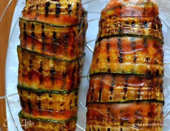 Обжаренные таким образом половинки положить на решетку (снизу подставить тарелку), остудить.   