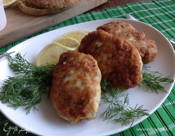 И наслаждаться!!! Можно и без гарнира.... но классическое картофельное пюре будет очень уместно!
Приятного аппетита!