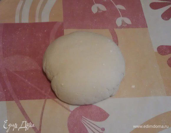 Месить не просто. Как соберется, под пленку и на полчасика отдыхать