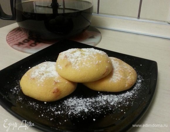Сырники перед подачей можно припудрить...