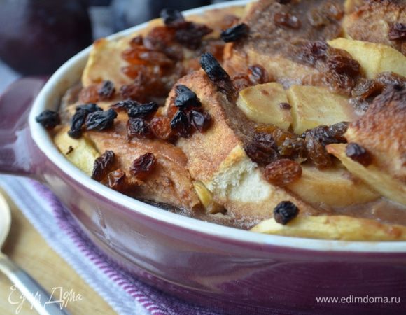 Выпекаем примерно 25 минут при 280 гр. Затем достаем, посыпаем пудрой и под гриль на 5-7 минут или на максимум духовки, чтобы появилась корочка!