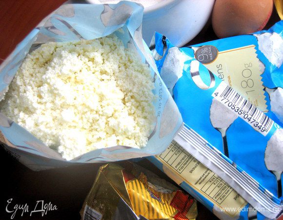 Плюс рассыпчатый творог вот такой.