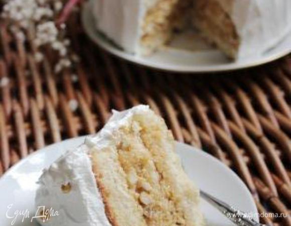 Смазать торт глазурью, украсить сахарными шариками или засахаренными фруктами.
Приятного чаепития!