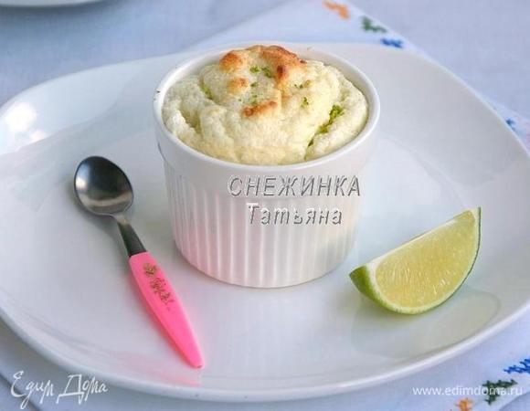 Выпекаем в разогретой до 200С духовке 20 минут. Суфле лишь слегка зарумянится сверху. 