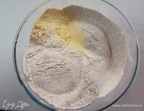 Всю муку просеять.