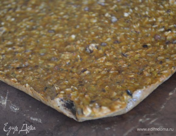 Выпекать 25 минут при 200 гр. Затем духовку выключить и подсушить в течении часа.
