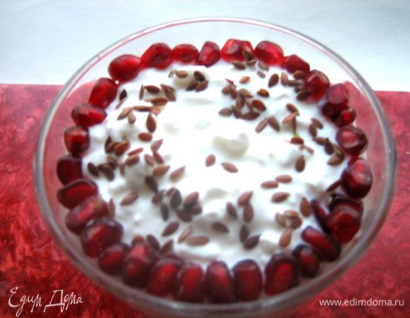 Семя льна сверху...