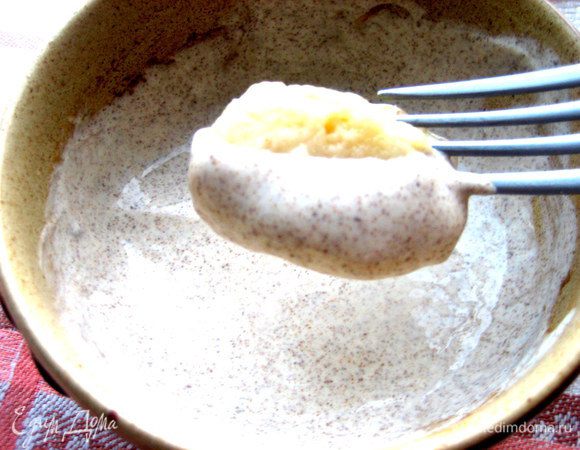 Второй вариант подачи: Просто макать галушку в соус))) И этот вариант мне понравился больше!!!