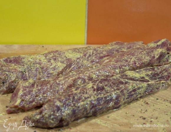 Филе об работать, замариновать в зернистой горчице. 


 
