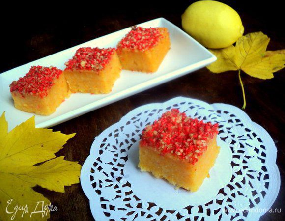 Пирог полностью охладить и порезать кусочками. Приятного аппетита!