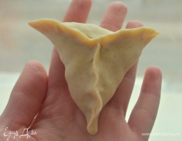 Вот такие пироги получаются: маленькие и аккуратные