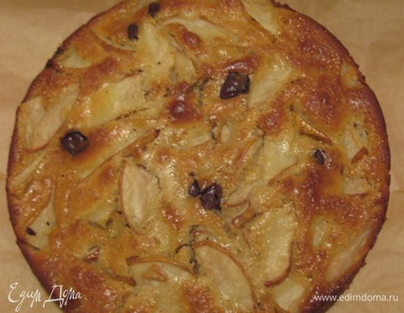 Аромат будет неимоверный!!! Сверху должна зарумянится корочка. Достаньте пирог из духовке и дайте ему ещё минут 10 постоять,только потом вынимать из формы. Очень-очень вкусно горячим, а холодным он становится ещё нежнее!!! Хочется, чтобы все его попробовали, потому что он сказочный!