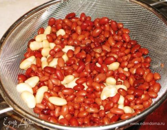 Фасоль промыть и обсушить. 