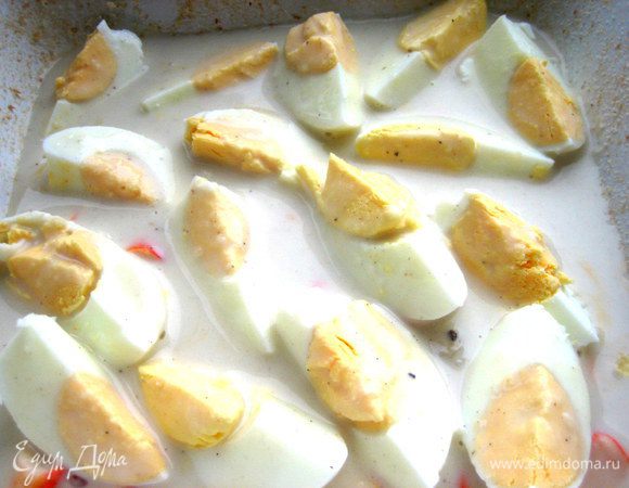 Полить остальным соусом...