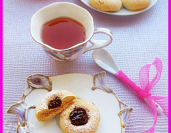 Печенье получается очень нежное и приятное на вкус