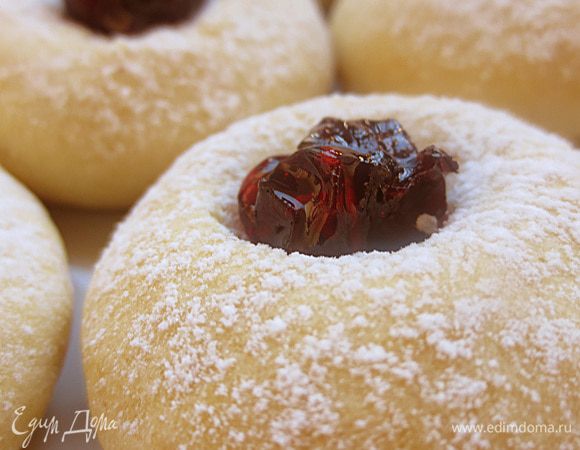 Приятного чаепития!


R.S. для рецепта миндальной эссенции - 3 капли (можно и без нее)