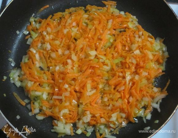 Обжарить на растительном масле.