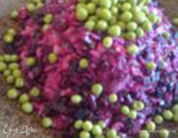 Кто хочет посмотреть предыдущий мой винегрет со шпротами, он здесь... http://www.edimdoma.ru/retsepty/30371-vinegret-shproty