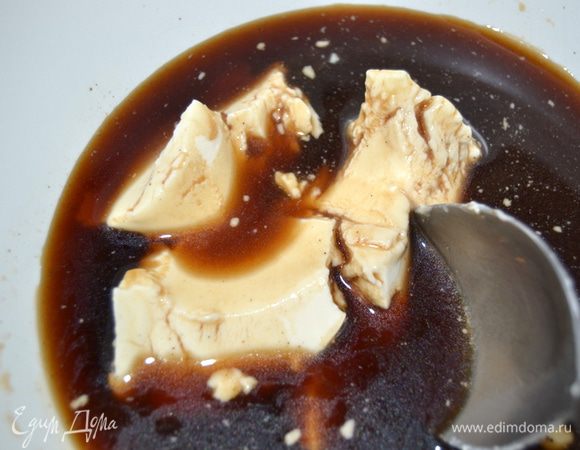 В кофе добавить маскарпоне.