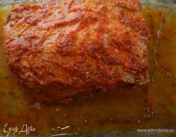 Затем раскройте фольгу и дайте мясу зарумяниться еще 10-15 минут. 